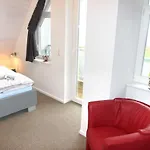 Kapitaensdeck 533 *